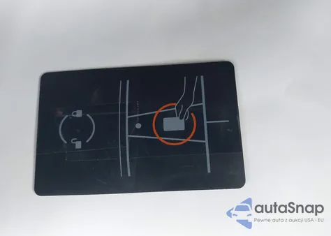 2022 Tesla Model Y Long Range Dual Motor All-Wheel Drive z USA, uszkodzony, nr VIN 7SAYGDEE1NF441562